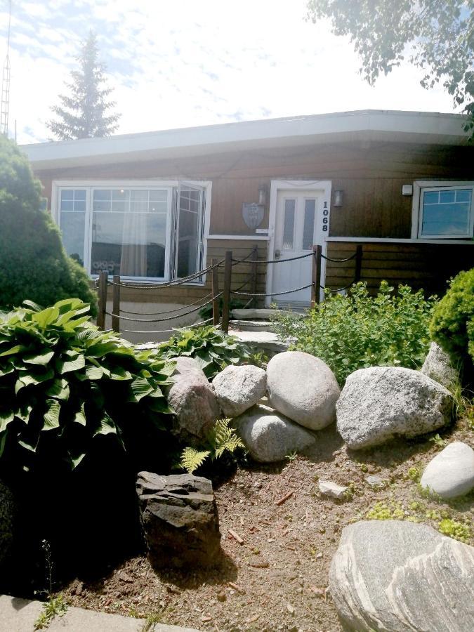Bed and Breakfast L'Oasis Du Pirate Lévis Esterno foto