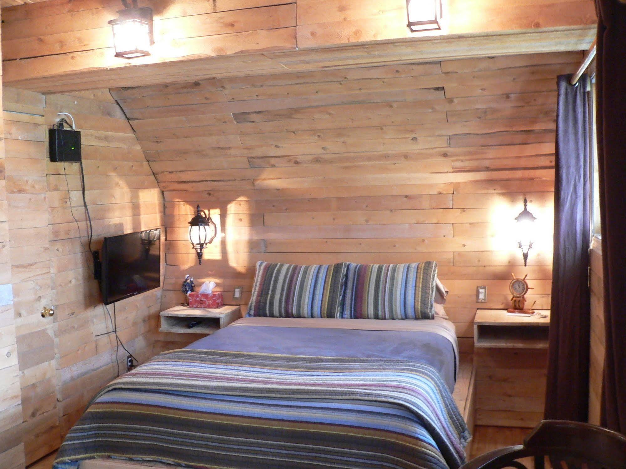 Bed and Breakfast L'Oasis Du Pirate Lévis Esterno foto
